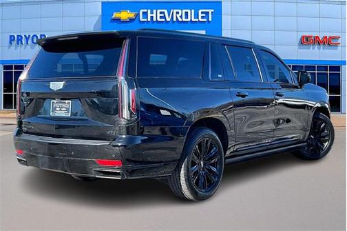 2022 Cadillac Escalade ESV Sport