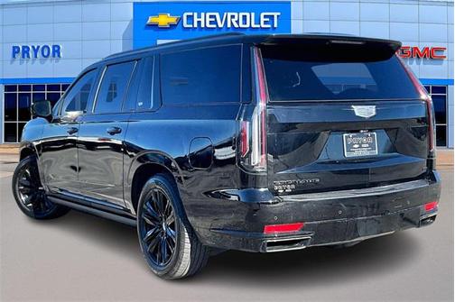 2022 Cadillac Escalade ESV Sport