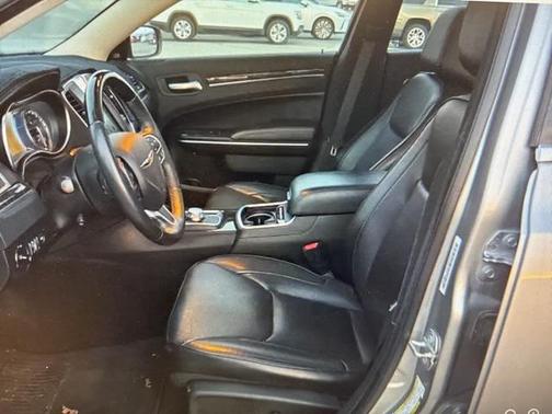 2018 Chrysler 300 Limited