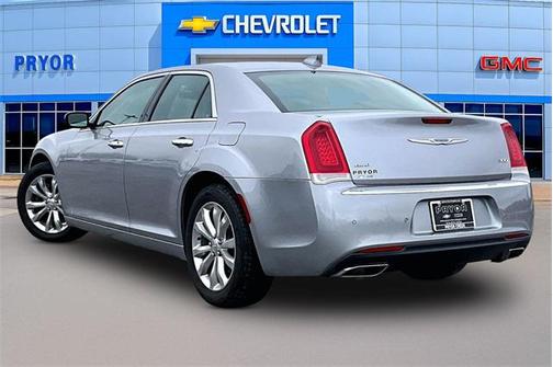 2018 Chrysler 300 Limited