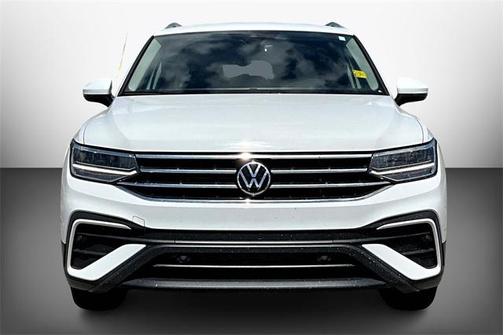 2024 Volkswagen Tiguan 2.0T SE 4MOTION