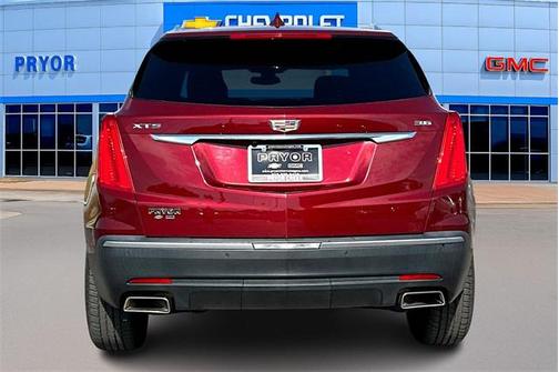 2017 Cadillac XT5 Base