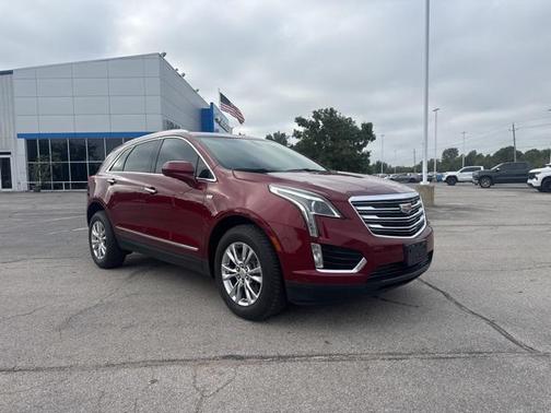 2017 Cadillac XT5 Base