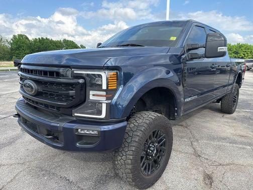 BLUE JEANS METALLIC 2020 Ford F-350 Lariat