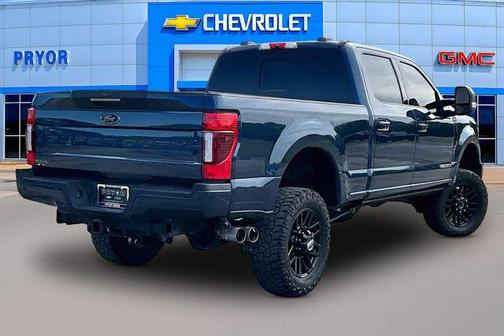 BLUE JEANS METALLIC 2020 Ford F-350 Lariat