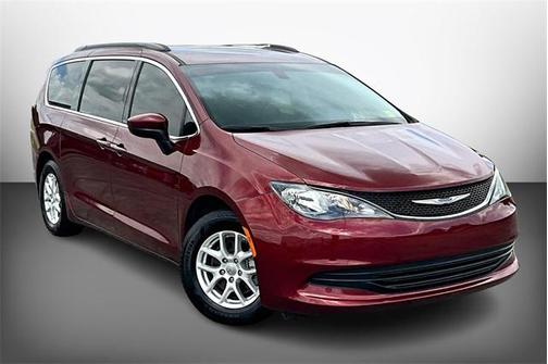 2020 Chrysler Voyager LXI