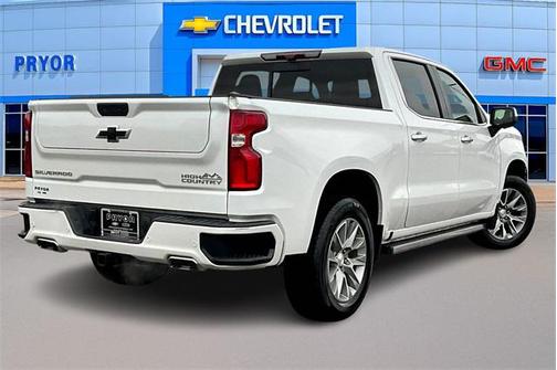 2022 Chevrolet Silverado 1500 High Country