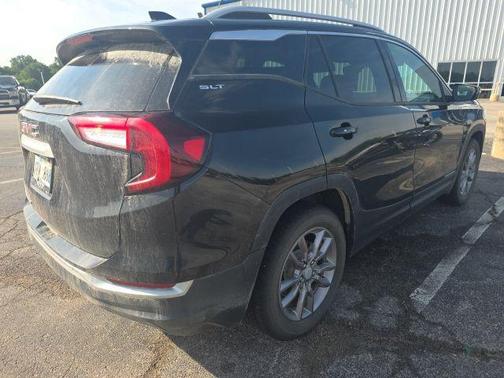 Ebony Twilight Metallic 2023 GMC Terrain SLT