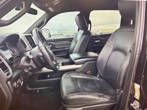 2019 RAM 2500 Big Horn Crew Cab 4x4 6'4' Box