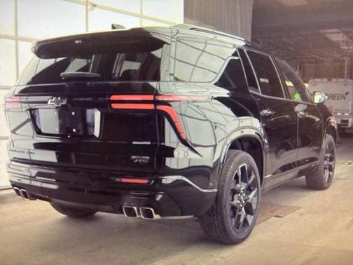 2025 Chevrolet Traverse RS
