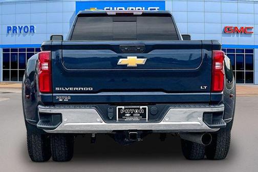 Northsky Blue Metallic 2022 Chevrolet Silverado 3500 LT