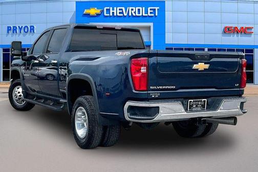 Northsky Blue Metallic 2022 Chevrolet Silverado 3500 LT
