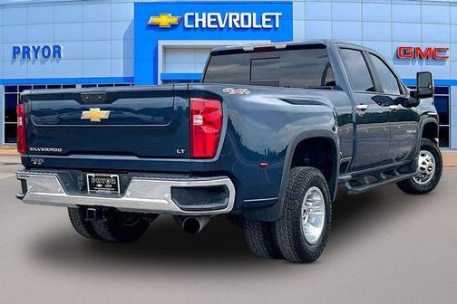 Northsky Blue Metallic 2022 Chevrolet Silverado 3500 LT