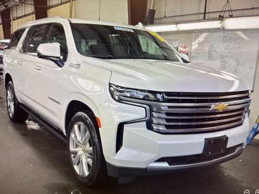 2023 Chevrolet Suburban 4WD High Country