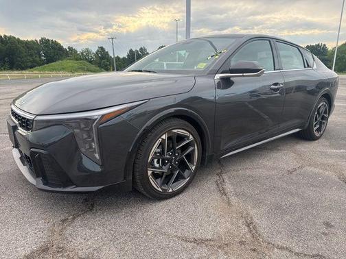 Interstellar Gray 2025 Kia K4 GT-Line