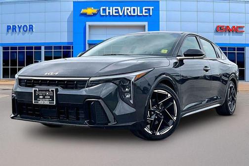 Interstellar Gray 2025 Kia K4 GT-Line