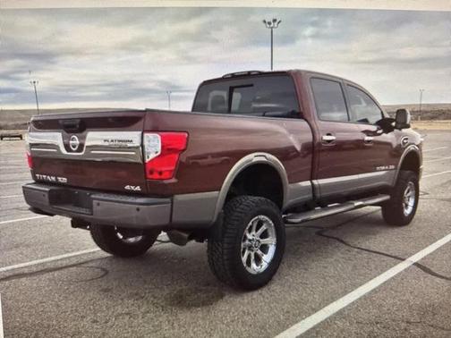 2017 Nissan Titan XD Platinum Reserve