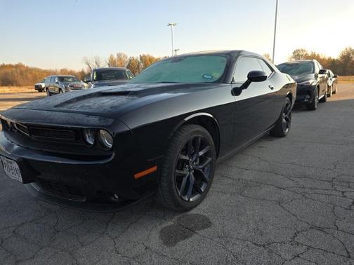 2021 Dodge Challenger SXT
