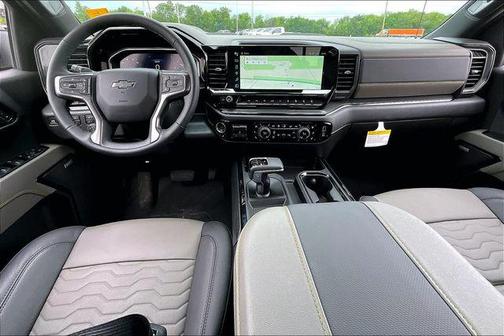 White Sands 2026 Chevrolet Silverado 1500 ZR2