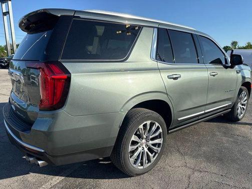 Frosted Pine Metallic 2024 GMC Yukon Denali