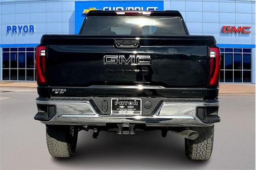 2026 GMC Sierra 2500 SLT