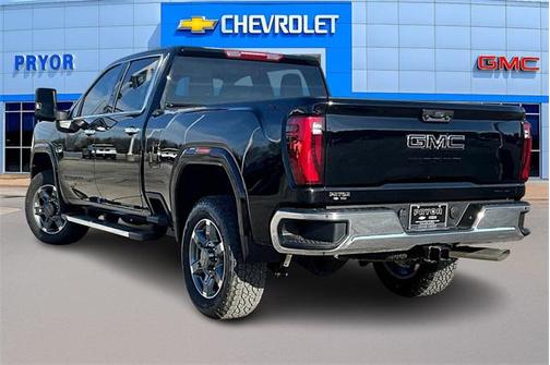 2026 GMC Sierra 2500 SLT