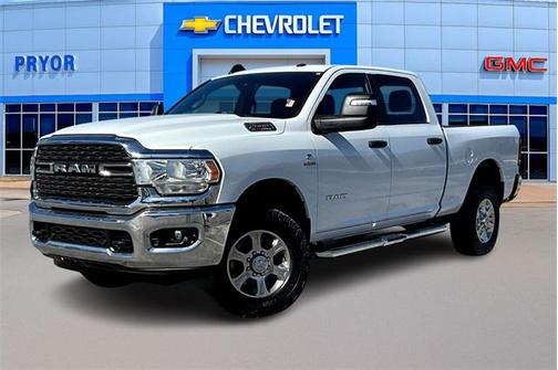2024 RAM 2500 Big Horn Crew Cab 4x4 6'4' Box