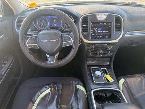 2020 Chrysler 300 Touring