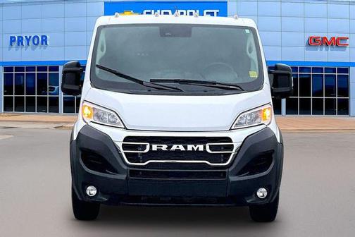 Bright White Clearcoat 2025 RAM ProMaster 2500 Tradesman