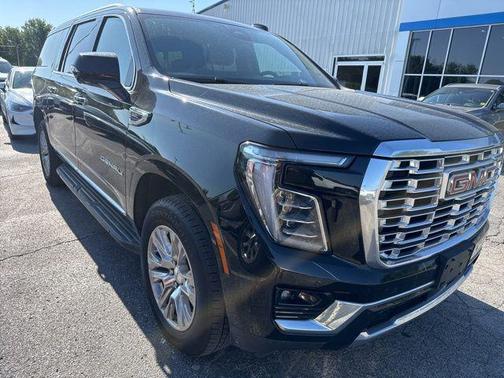Onyx Black 2025 GMC Yukon XL Denali