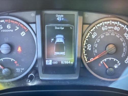 2022 Toyota Tacoma SR