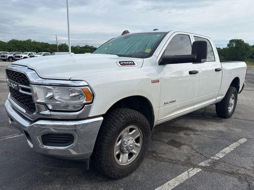 Bright White Clearcoat 2021 RAM 2500 Tradesman Crew Cab 4x4 6'4' Box