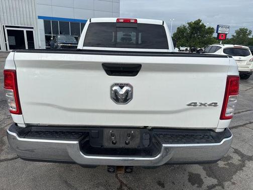 Bright White Clearcoat 2021 RAM 2500 Tradesman Crew Cab 4x4 6'4' Box