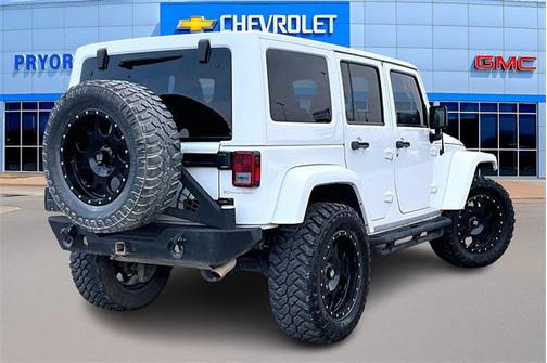 2016 Jeep Wrangler Unlimited Sahara