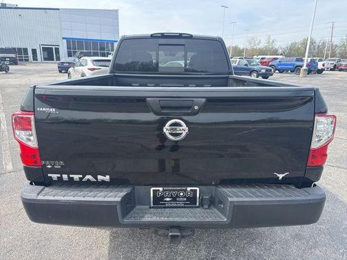 2017 Nissan Titan S