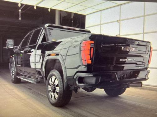 2025 GMC Sierra 2500 Denali