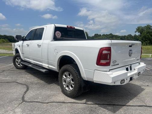 2020 RAM 2500 Laramie Mega Cab 4X4 6'4' Box