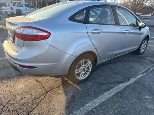 2017 Ford Fiesta SE