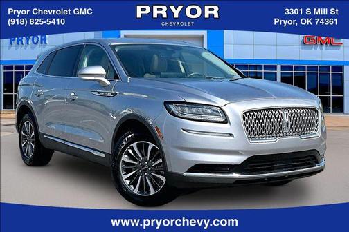 Radiance Metallic 2023 Lincoln Nautilus Reserve