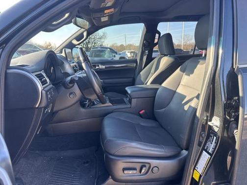 2023 Lexus GX 460 Premium