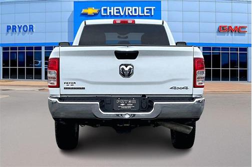 2023 RAM 2500 Big Horn Crew Cab 4x4 6'4' Box