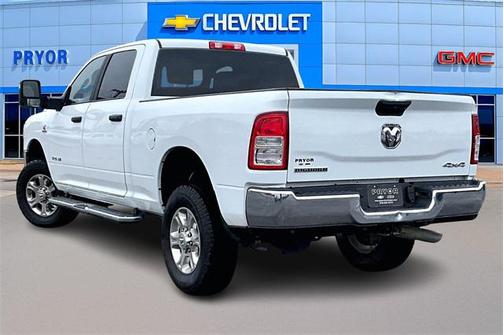 2023 RAM 2500 Big Horn Crew Cab 4x4 6'4' Box