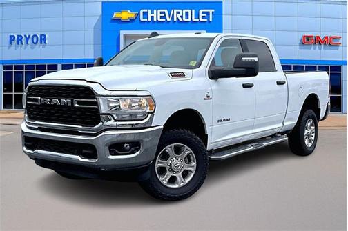 2023 RAM 2500 Big Horn Crew Cab 4x4 6'4' Box