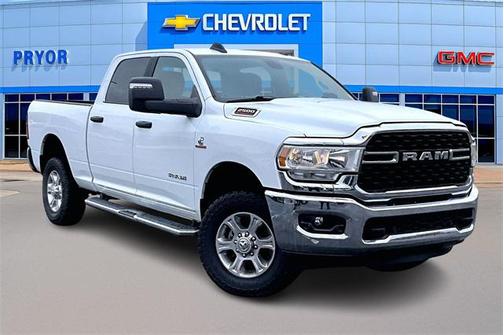 2023 RAM 2500 Big Horn Crew Cab 4x4 6'4' Box