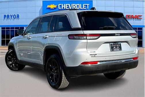 2023 Jeep Grand Cherokee 4xe Base
