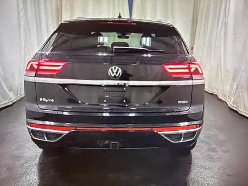 2022 Volkswagen Atlas Cross Sport 3.6L V6 SEL R-Line