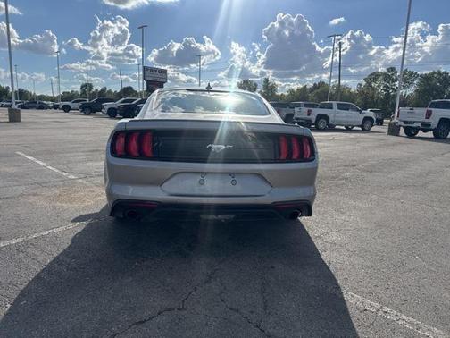 2020 Ford Mustang EcoBoost Premium