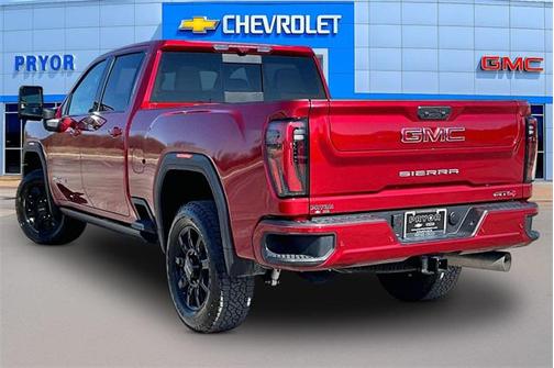 2025 GMC Sierra 3500 AT4