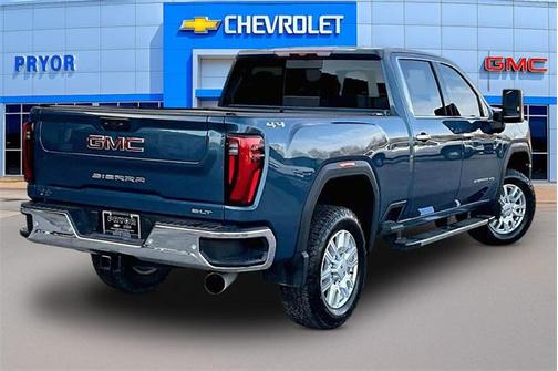 2024 GMC Sierra 2500 SLT