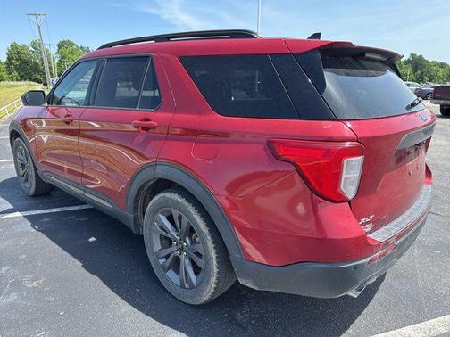 RAPID RED MET TINTED CC 2021 Ford Explorer XLT